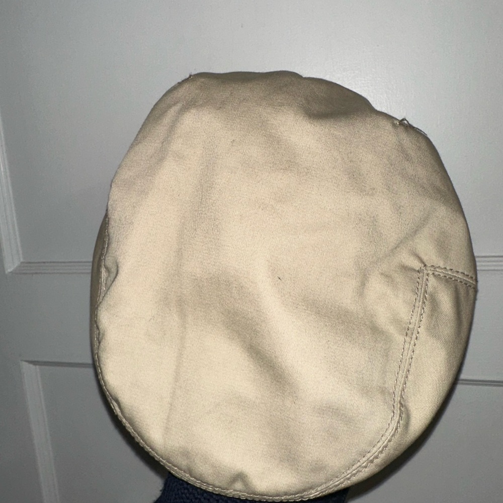 Prada Classic Tan Flat Cap - Picture 4 of 16